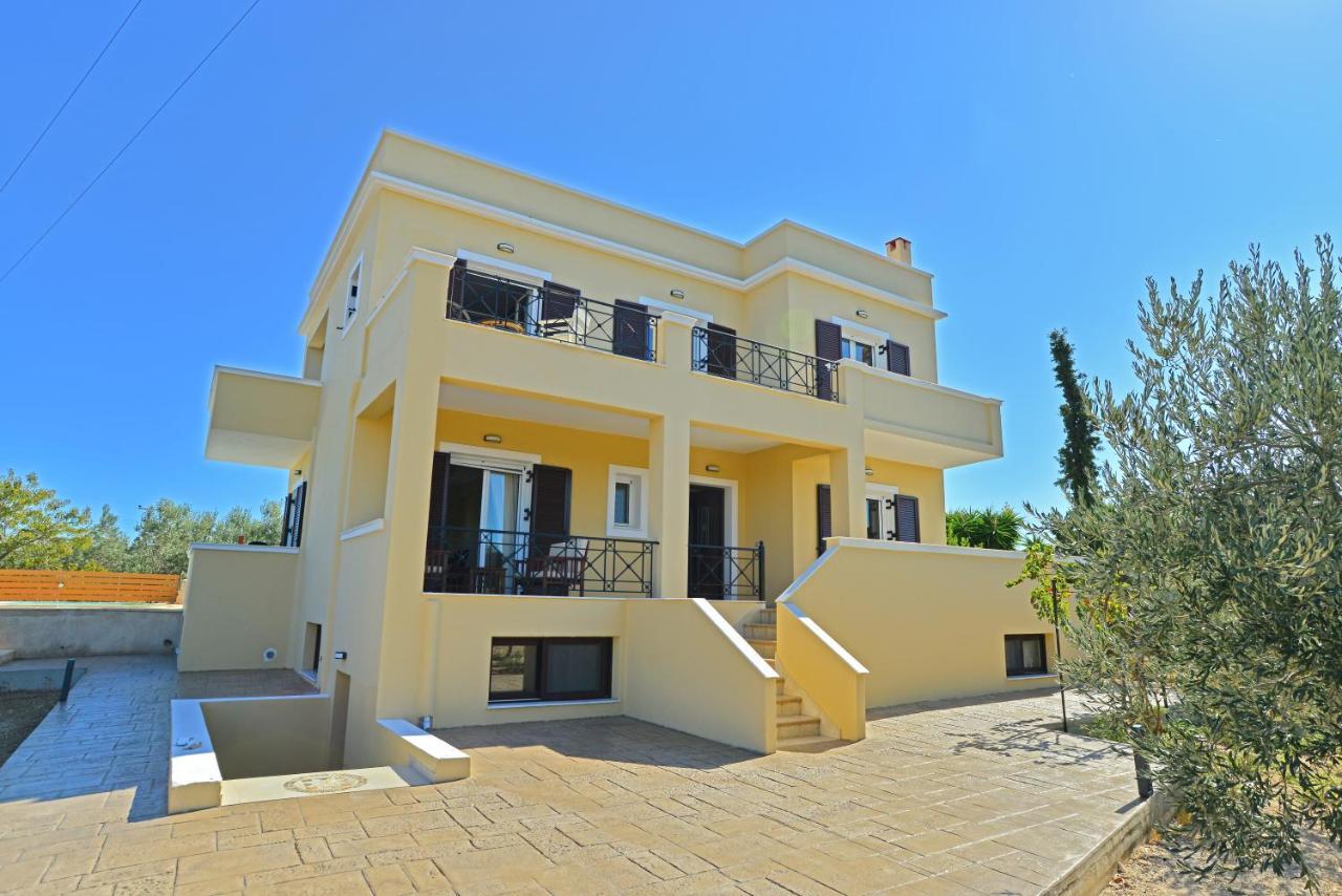 VILLA KONSTANTINOS 6 bedrooms Aegina Exterior foto