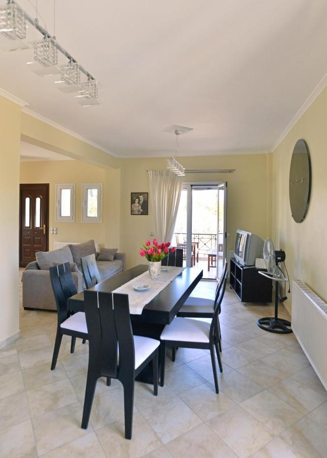 VILLA KONSTANTINOS 6 bedrooms Aegina Exterior foto